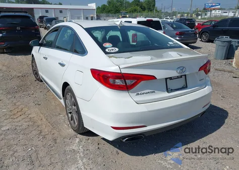 2015 Hyundai Sonata Sport z USA, uszkodzony, nr VIN 5NPE34AF4FH081376